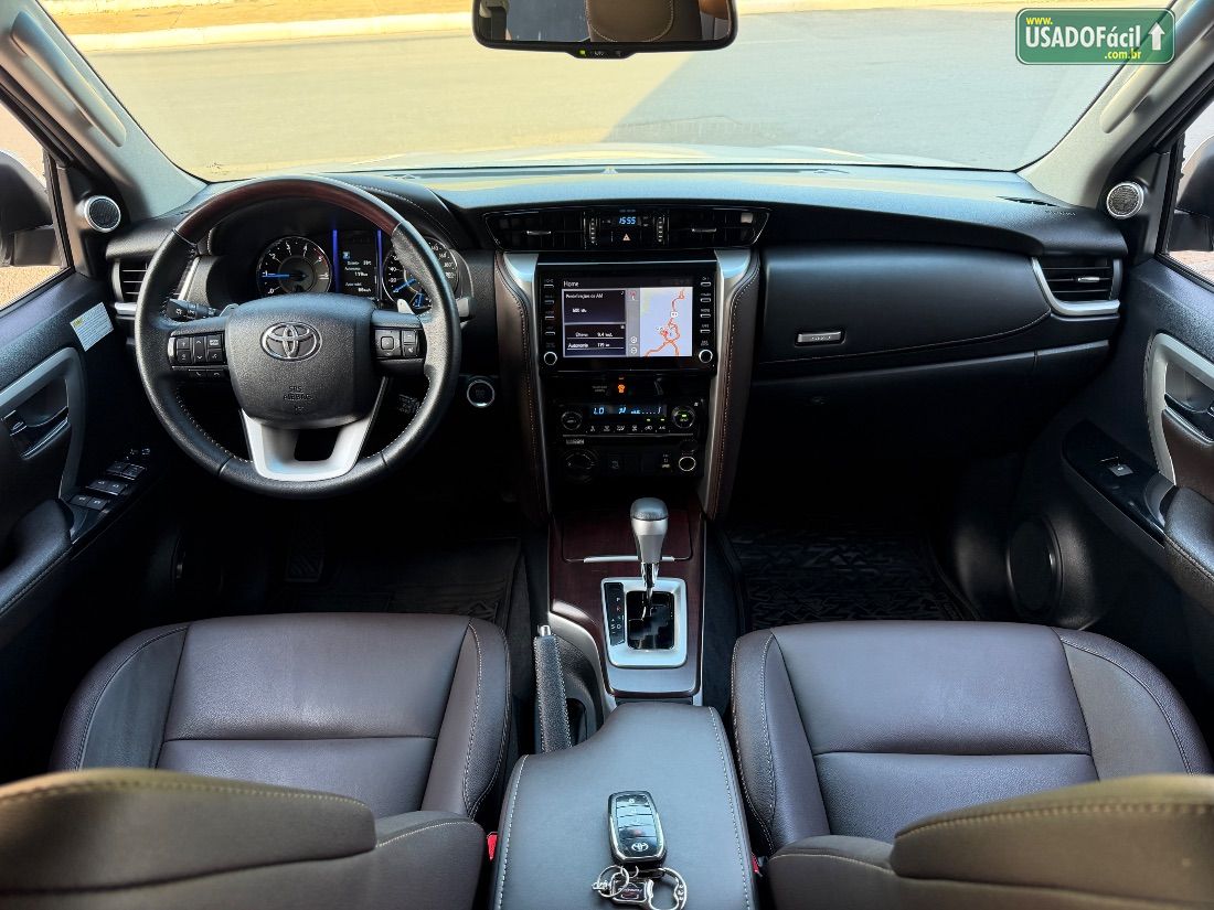 Toyota Hilux SW4 SRX 2.8 4x4 TDI Automático Diesel 2020/2020 — foto 10 de 20