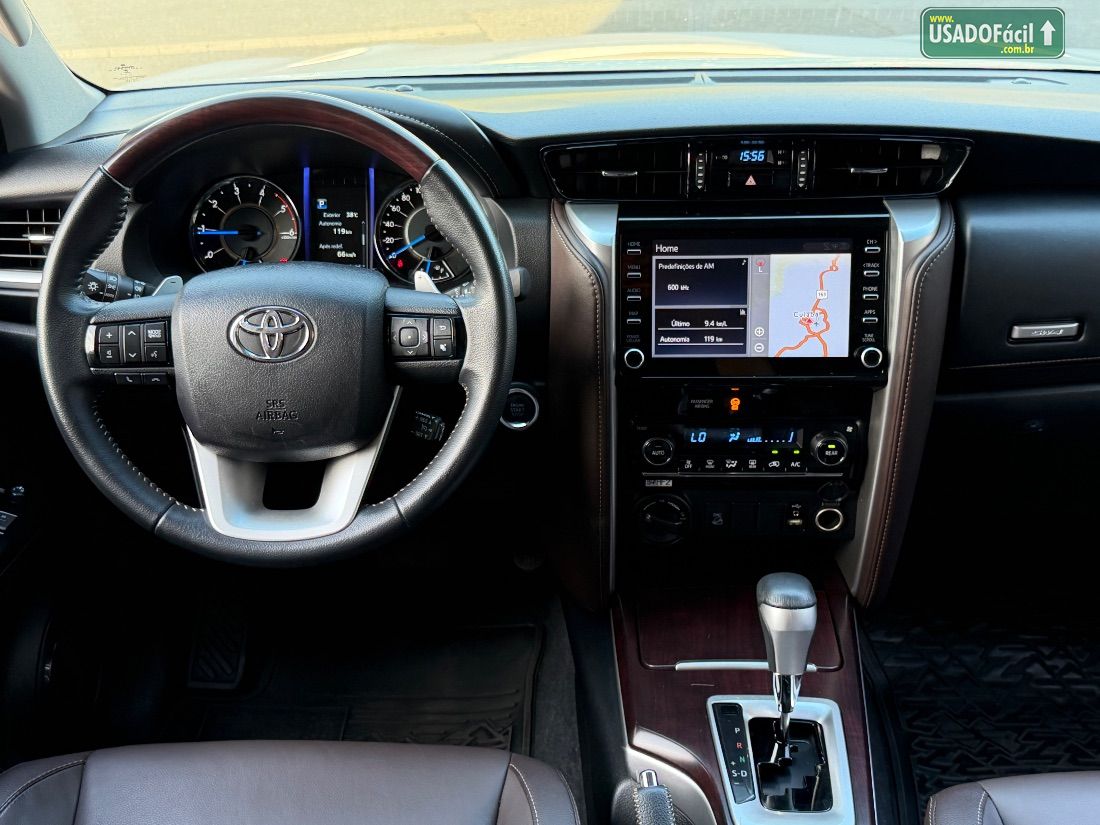 Toyota Hilux SW4 SRX 2.8 4x4 TDI Automático Diesel 2020/2020 — foto 11 de 20