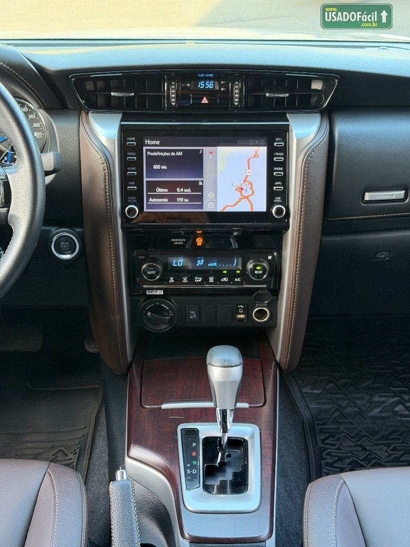 Toyota Hilux SW4 SRX 2.8 4x4 TDI Automático Diesel 2020/2020 — foto 12 de 20