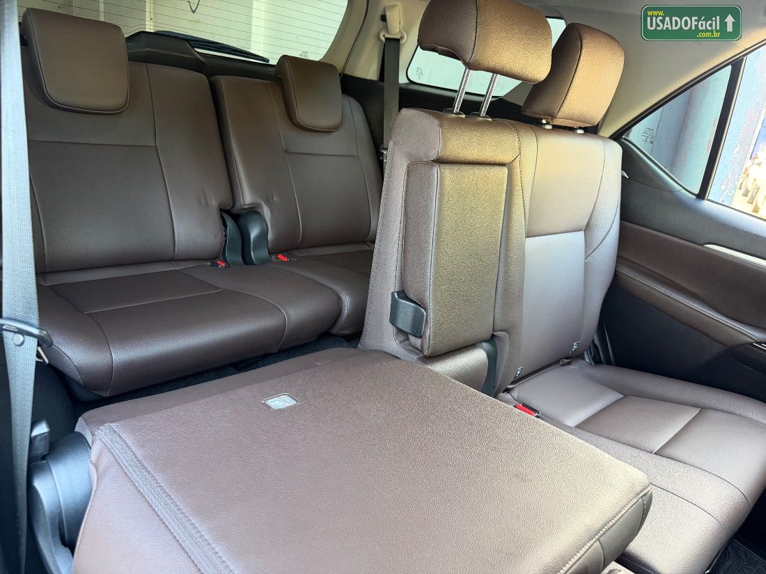 Toyota Hilux SW4 SRX 2.8 4x4 TDI Automático Diesel 2020/2020 — foto 20 de 20