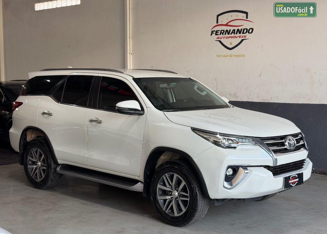 Toyota Hilux SW4 SRX 2.8 4x4 TDI Automático Diesel 2020/2020 — foto 3 de 20