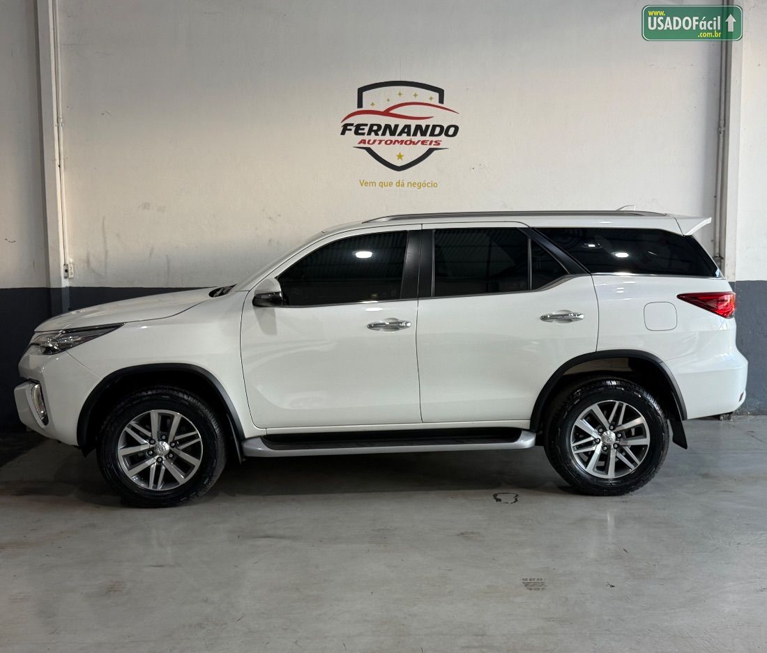 Toyota Hilux SW4 SRX 2.8 4x4 TDI Automático Diesel 2020/2020 — foto 6 de 20