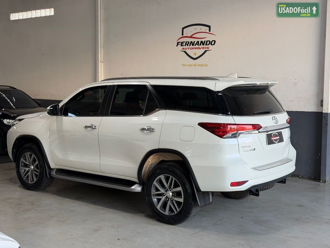 Toyota Hilux SW4 SRX 2.8 4x4 TDI Automático Diesel 2020/2020 — foto 7 de 20