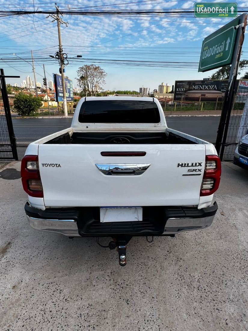 Toyota Hilux SRX CD 2.8 4x4 TDI Automático Diesel 2019/2019 — foto 5 de 9