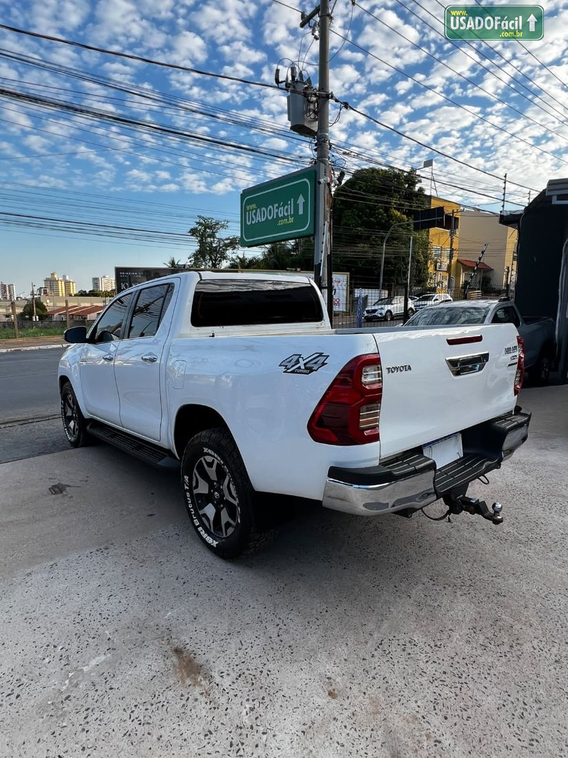 Toyota Hilux SRX CD 2.8 4x4 TDI Automático Diesel 2019/2019 — foto 6 de 9