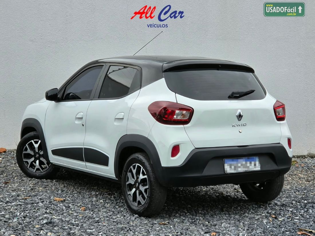 Renault Kwid Intense 1.0 Mecânico Flex 2023/2024 — foto 5 de 14