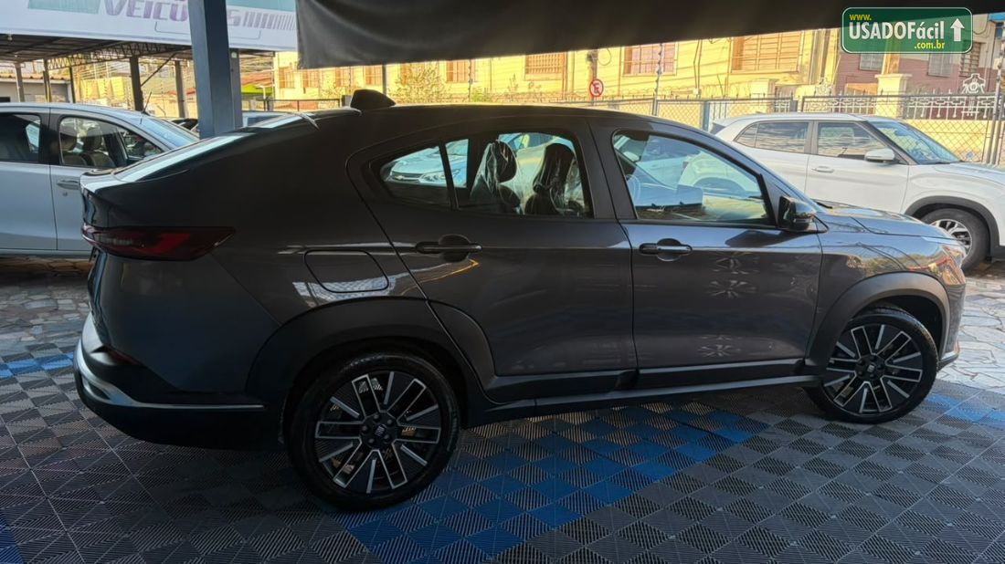 Fiat Fastback Audace 200 Turbo Automático Híbri­do 2025/2026 — foto 5 de 14