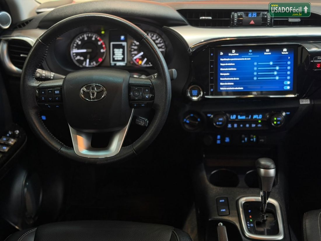 Toyota Hilux SRX CD 2.8 4x4 TDI Automático Diesel 2025/2025 — foto 10 de 18