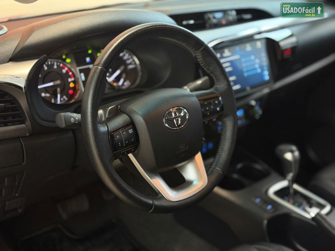 Toyota Hilux SRX CD 2.8 4x4 TDI Automático Diesel 2025/2025 — foto 11 de 18