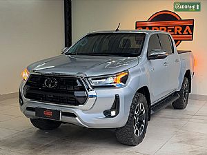 Toyota Hilux SRX CD 2.8 4x4 TDI Automático Diesel