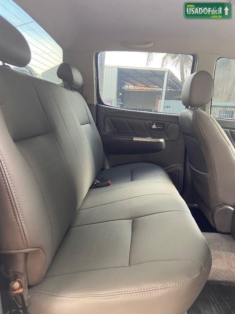 TOYOTA Hilux SRV CD D4-D 4x4 TDI Mecânico 2013/2013 — foto 13 de 14