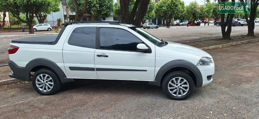 Fiat Strada Trekking Locker CD 1.6 Flex 2015/2016 — foto 6 de 9