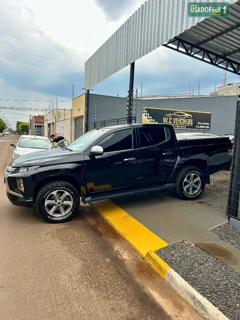 Mitsubishi L200 Triton Sport HPE CD 2.4 4x4 Automático Diesel 2021/2022 — foto 6 de 18