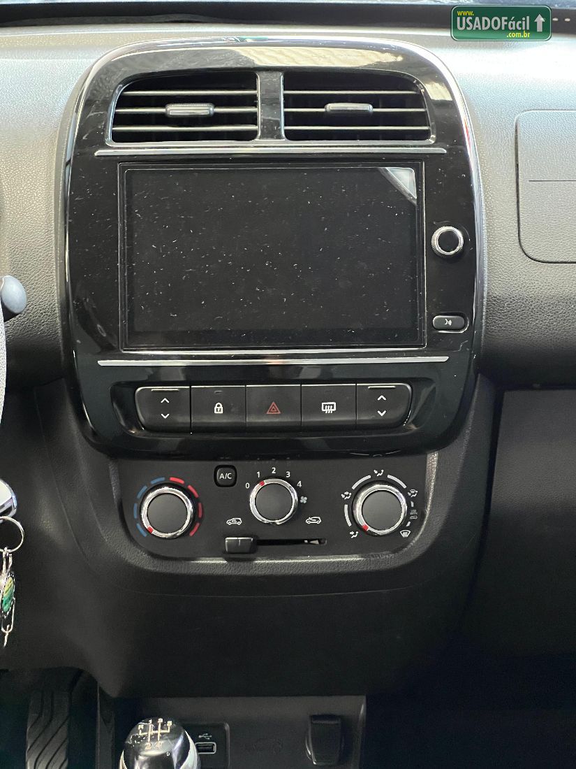 Renault Kwid Outsider 1.0 Mecânico Flex 2023/2024 — foto 9 de 12