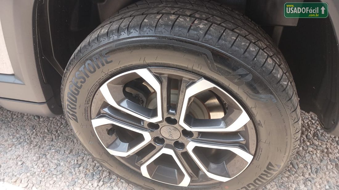 Jeep Commander Limited TD380 2.0 4x4 Automático Diesel 2022/2022 — foto 12 de 13
