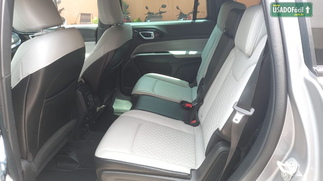 Jeep Commander Limited TD380 2.0 4x4 Automático Diesel 2022/2022 — foto 8 de 13