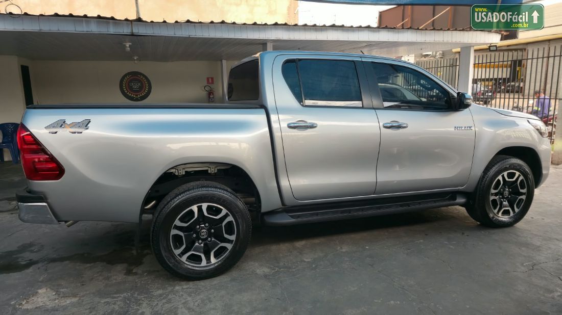 TOYOTA Hilux SRV CD 2.8 4x4 TDI Automático Diesel 2024/2024 — foto 4 de 19