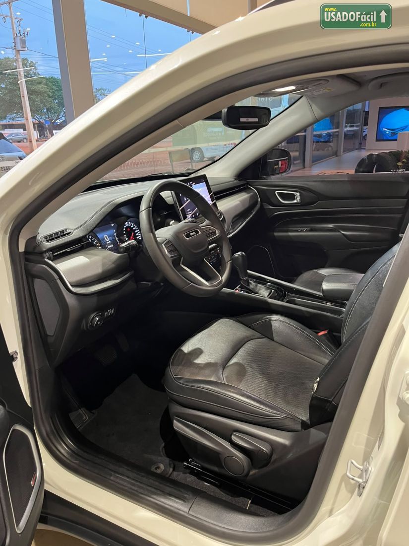 Jeep Compass Longitude T270 1.3 Turbo 4x2 Automático Flex 2023/2023 — foto 10 de 12