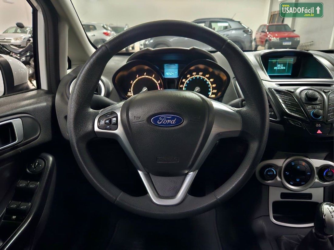 Ford Fiesta Hatch SE 1.6 4P Flex 2013/2014 — foto 12 de 17