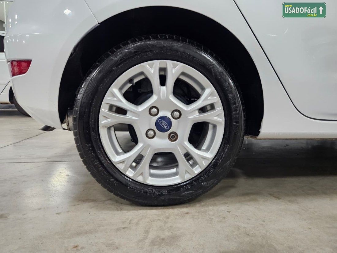 Ford Fiesta Hatch SE 1.6 4P Flex 2013/2014 — foto 16 de 17