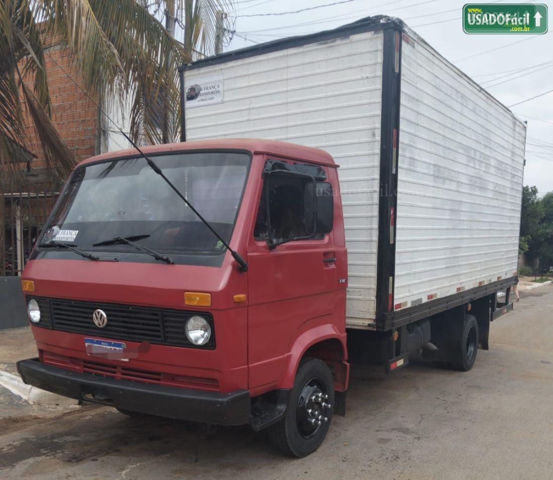 VOLKSWAGEN Volks 6-90 baú 1985/1985 — foto 3 de 5