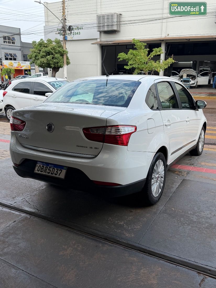 Fiat Grand Siena Essence 1.6 Flex 2014/2015 — foto 3 de 7