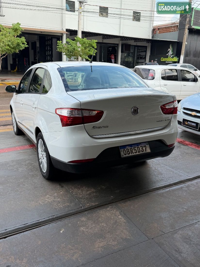 Fiat Grand Siena Essence 1.6 Flex 2014/2015 — foto 4 de 7
