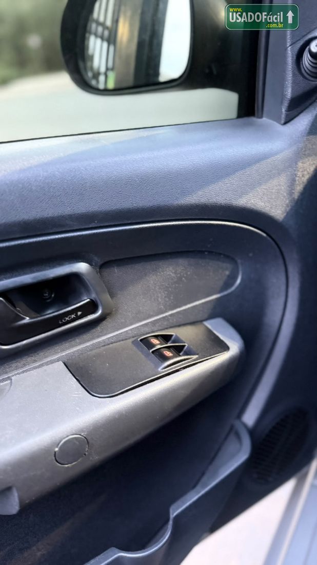 Fiat Strada Hard Working CS 1.4 Fire Flex 2017/2018 — foto 10 de 12