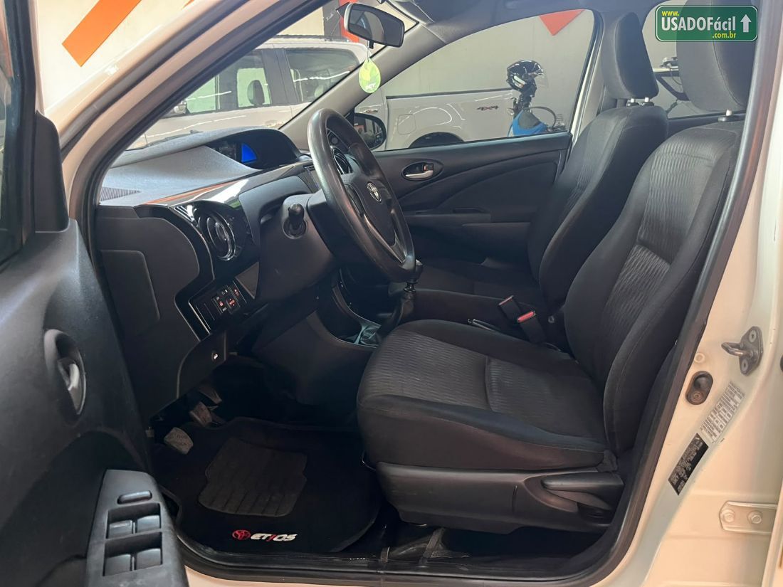 Toyota Etios Hatch X 1.3 Mecânico Flex 2018/2019 — foto 5 de 7