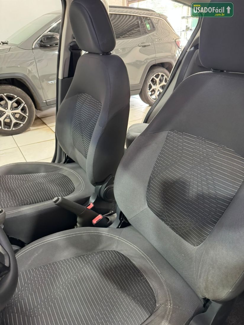Fiat Palio Attractive 1.4 EVO Fire Flex 5P 2013/2014 — foto 10 de 14
