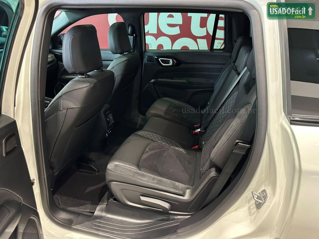 JEEP Commander BlackHawk  2.0 4x4 Turbo Automático 2025/2026 — foto 10 de 18