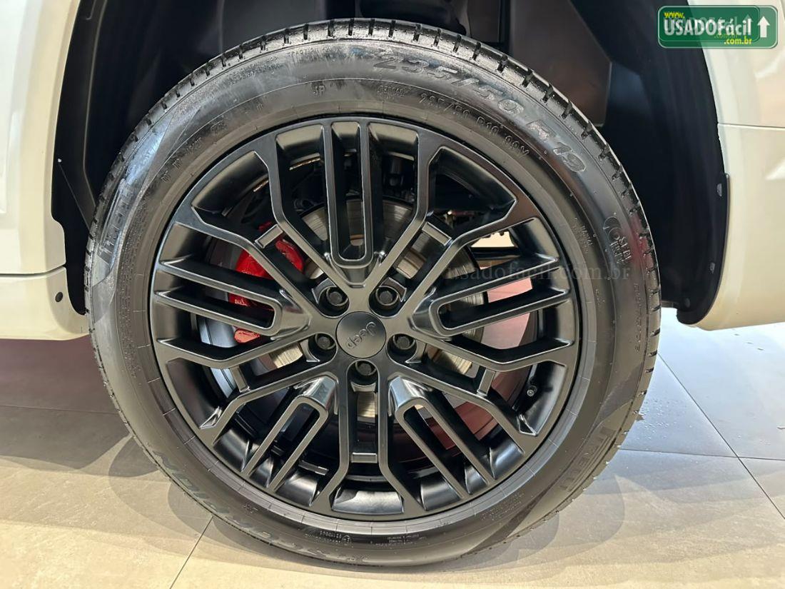 JEEP Commander BlackHawk  2.0 4x4 Turbo Automático 2025/2026 — foto 18 de 18