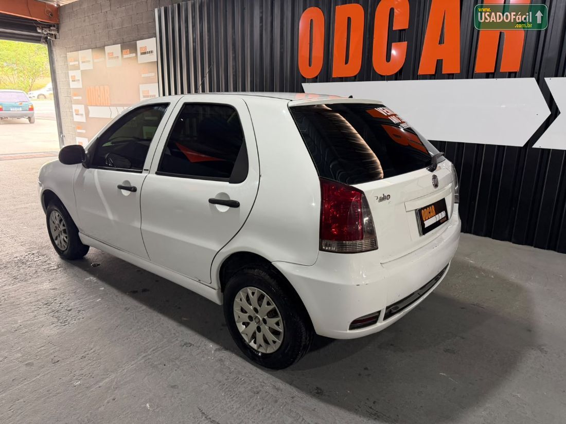 Fiat Palio Celebration Economy 1.0 Fire Flex 4P 2014/2014 — foto 4 de 8