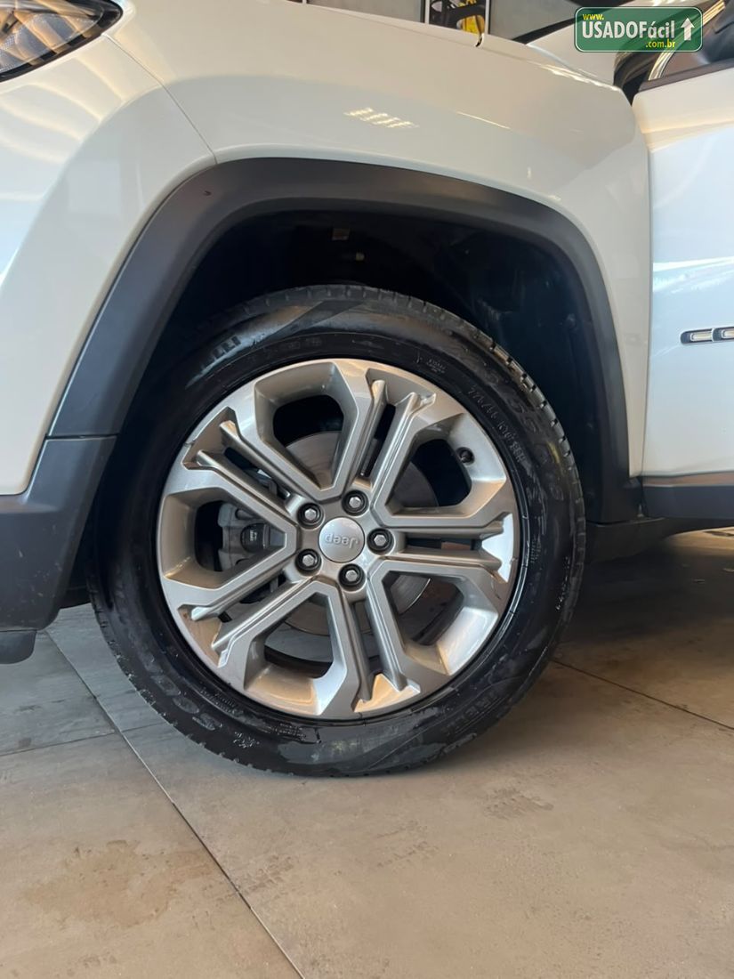 Jeep Compass Limited T270 1.3 Turbo Automático Flex 2022/2023 — foto 6 de 13
