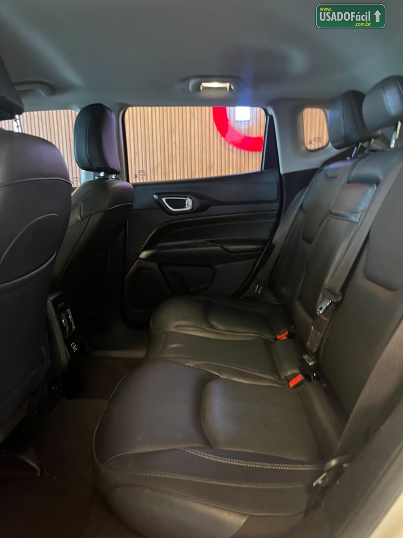 Jeep Compass Limited T270 1.3 Turbo Automático Flex 2022/2023 — foto 8 de 13