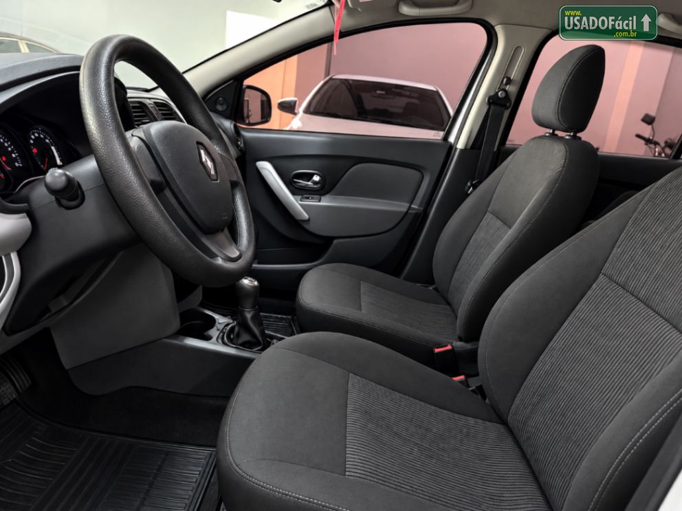 Renault Logan Expression 1.6 Mecânico Flex 2018/2019 — foto 9 de 15