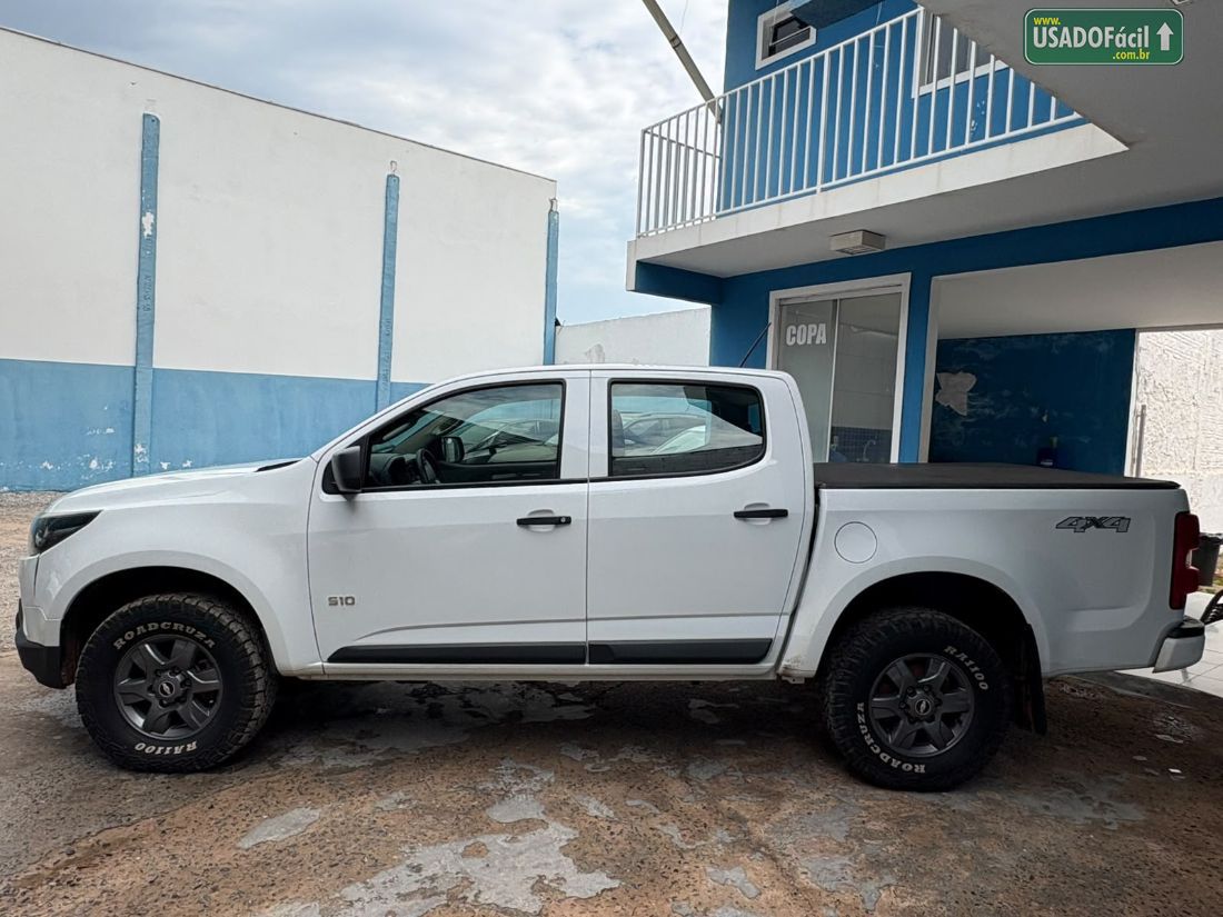 CHEVROLET/GM S10 LS CD 2.8 4x4 TDI Mecânico Diesel 2022/2023 — foto 4 de 10
