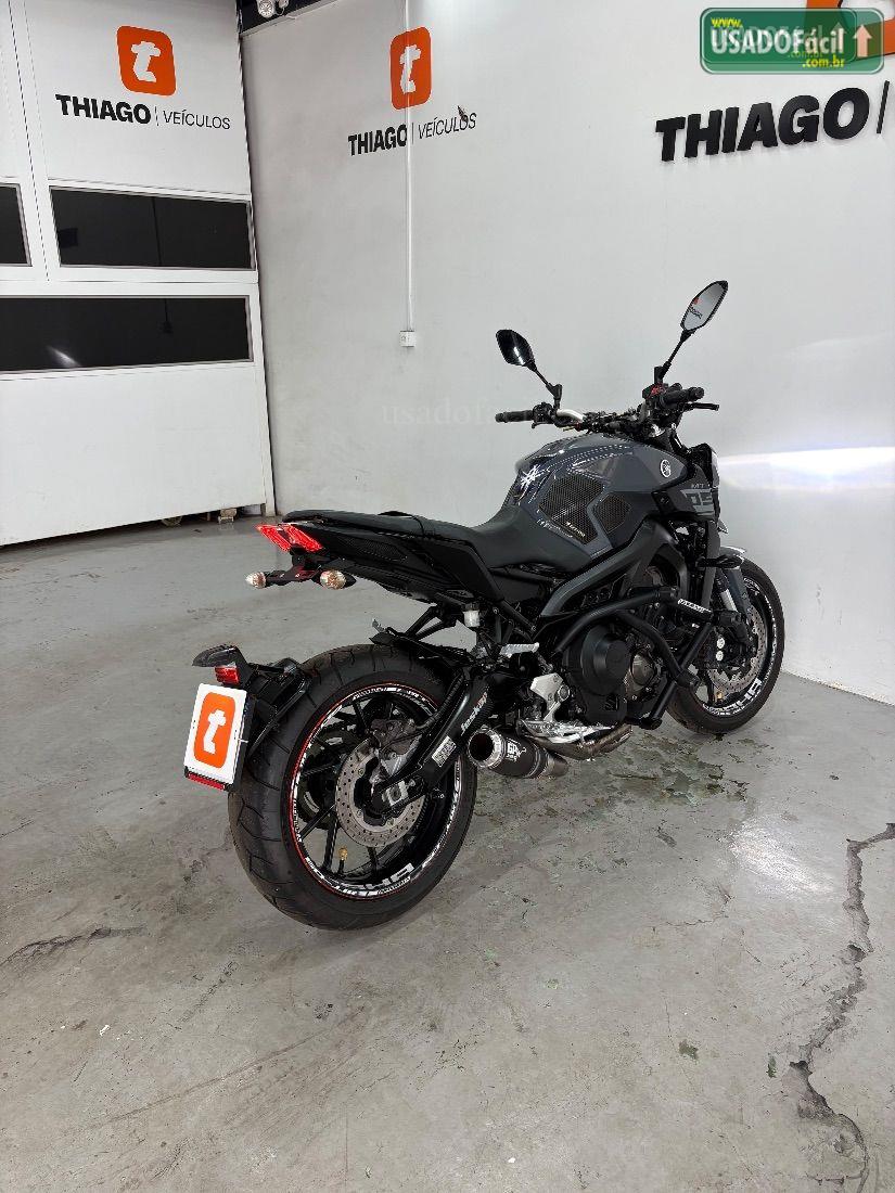 YAMAHA MT-09 ABS 850cc 2022/2023 — foto 10 de 21