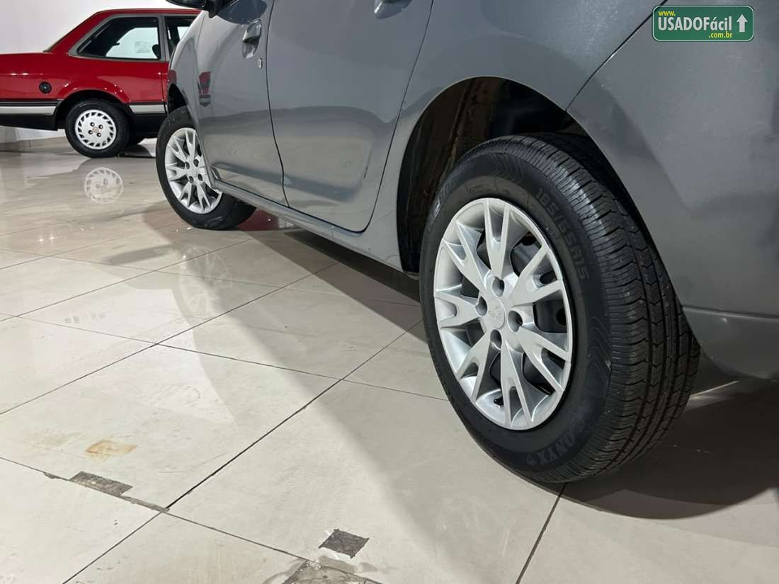 Renault Sandero Expression 1.0 Hi-Power 5P 2015/2016 — foto 8 de 18