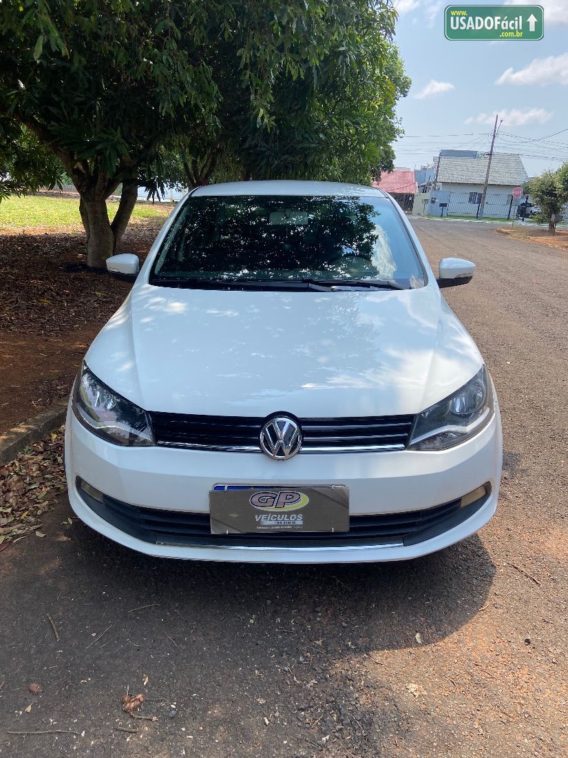 Volkswagen Voyage Highline 1.6 Mi Total Flex 2013/2014 — foto 2 de 14