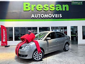 Volkswagen Polo Sedan 1.6 MI TOTAL FLEX 8V 4P 2014