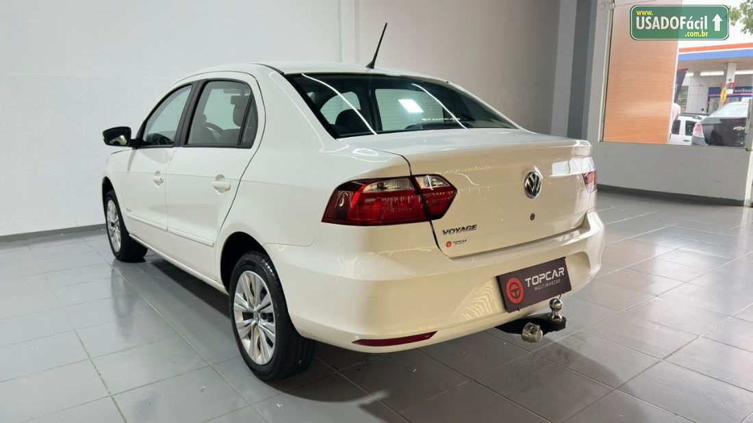 Volkswagen Voyage City 1.0 Mi Total Flex 2014/2014 — foto 6 de 25