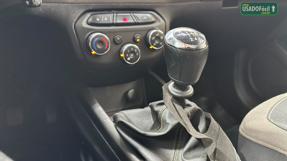 CHEVROLET/GM Prisma Sedan LT 1.4 FlexPower 2013/2014 — foto 13 de 20
