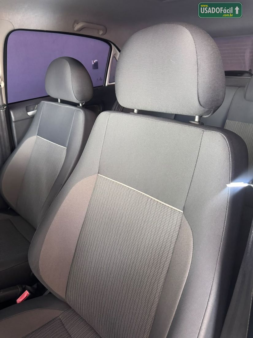 Volkswagen Gol City Trend 1.6 Mi Total Flex 4P 2013/2014 — foto 6 de 13