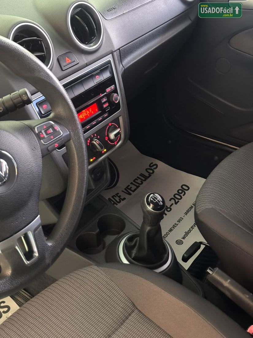 Volkswagen Gol City Trend 1.6 Mi Total Flex 4P 2013/2014 — foto 7 de 13