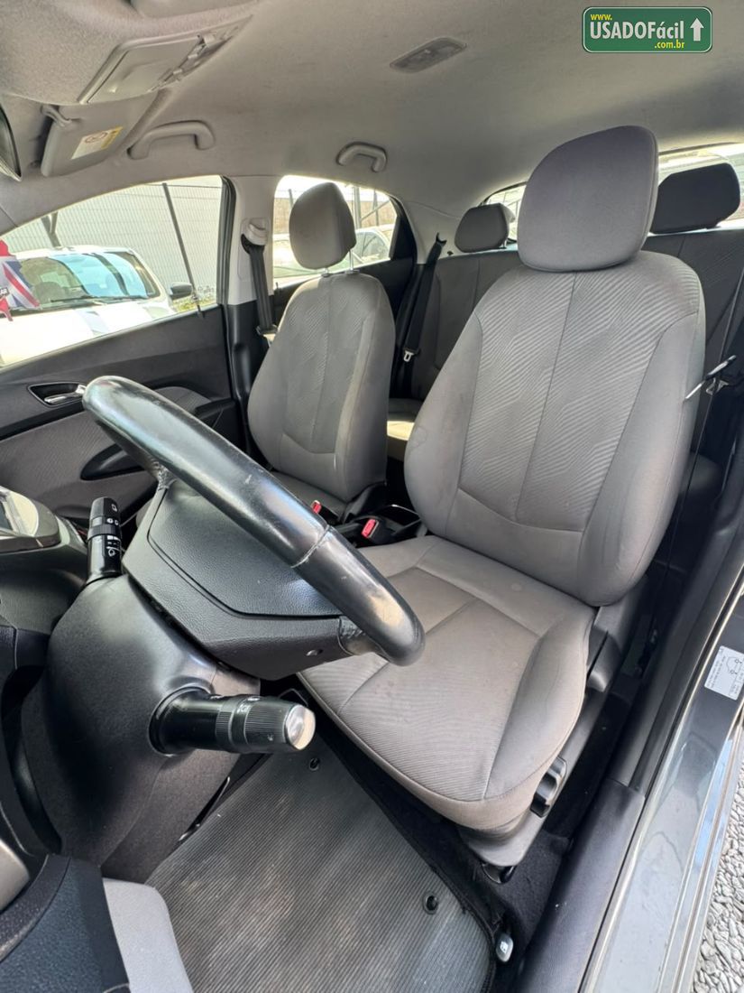 Hyundai HB20 Hatch Premium 1.6 Mecânico Flex 2014/2014 — foto 11 de 12