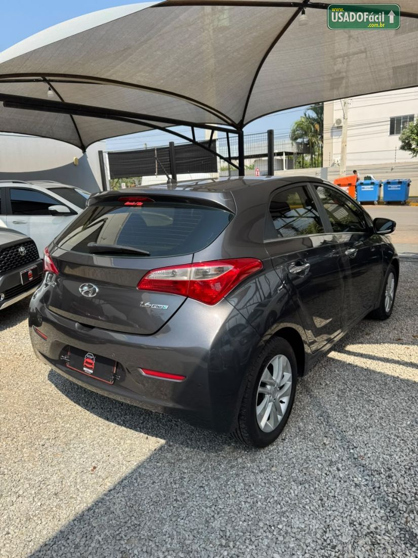 Hyundai HB20 Hatch Premium 1.6 Mecânico Flex 2014/2014 — foto 4 de 12