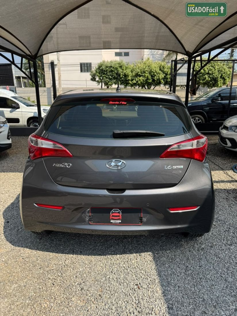 Hyundai HB20 Hatch Premium 1.6 Mecânico Flex 2014/2014 — foto 5 de 12