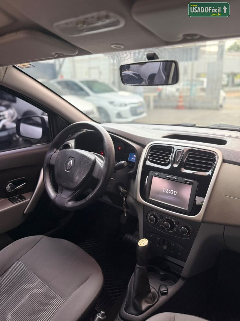 Renault Logan Expression 1.0 Hi-Flex 2014/2015 — foto 10 de 13