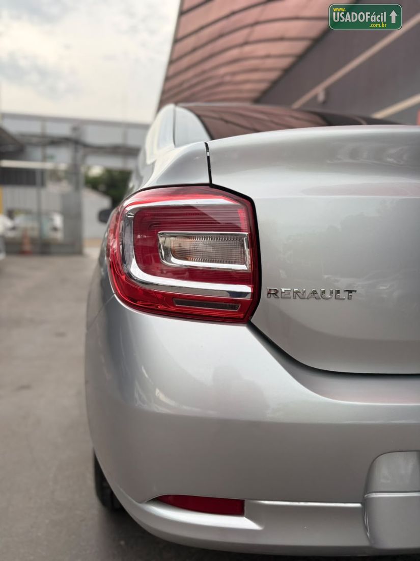 Renault Logan Expression 1.0 Hi-Flex 2014/2015 — foto 7 de 13